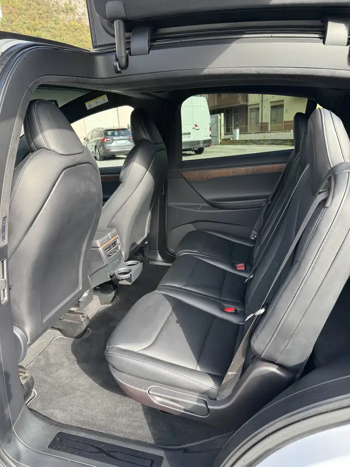 Tesla Model X Long Range Plus AWD 2020 elettrica usata 128.563 km - Foto 4