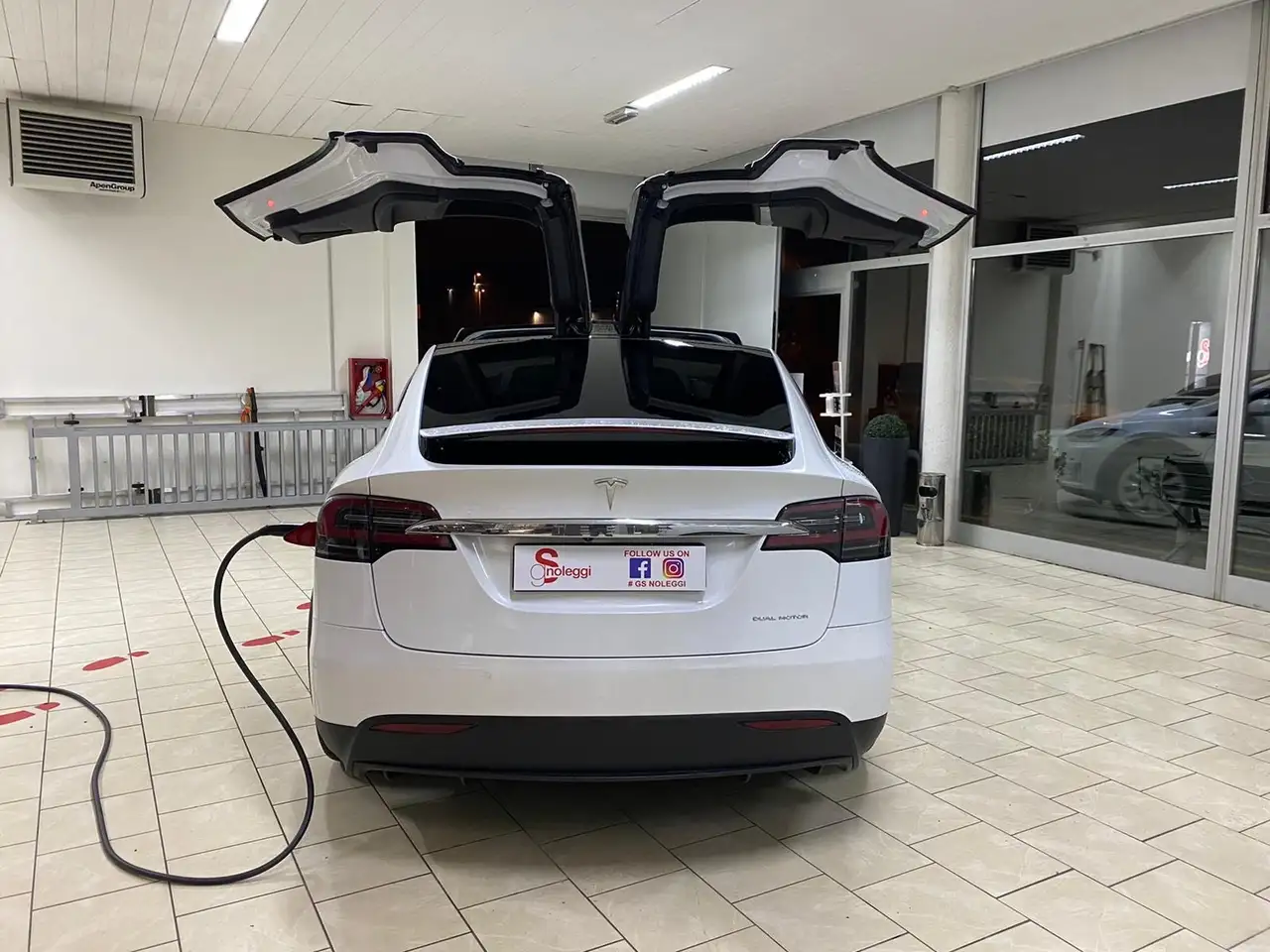 Tesla Model X Long Range Plus AWD 2020 elettrica usata 128.563 km - Foto 7