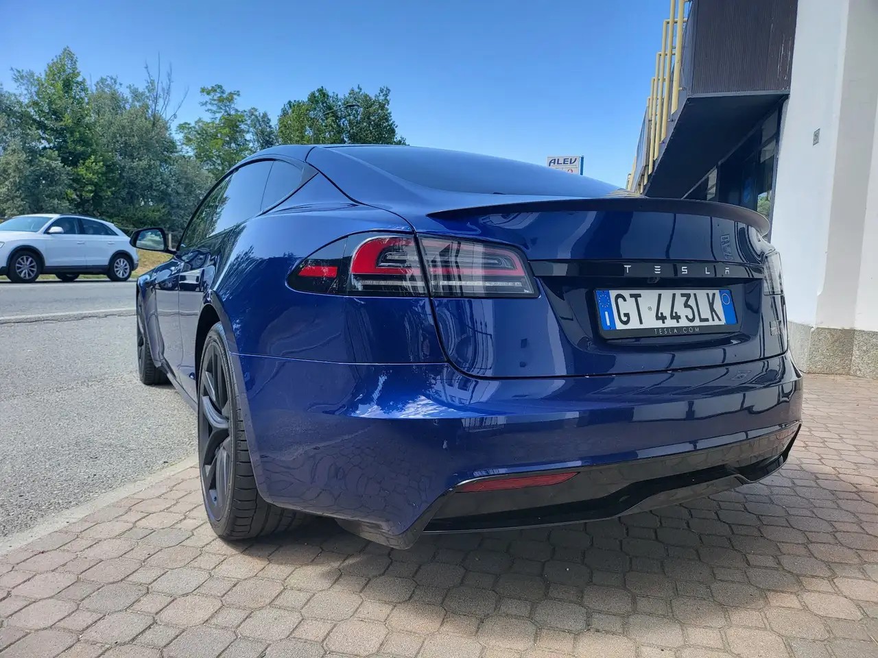 Tesla Model S Plaid AWD 2024 elettrica usata 131.000 km - Foto 2