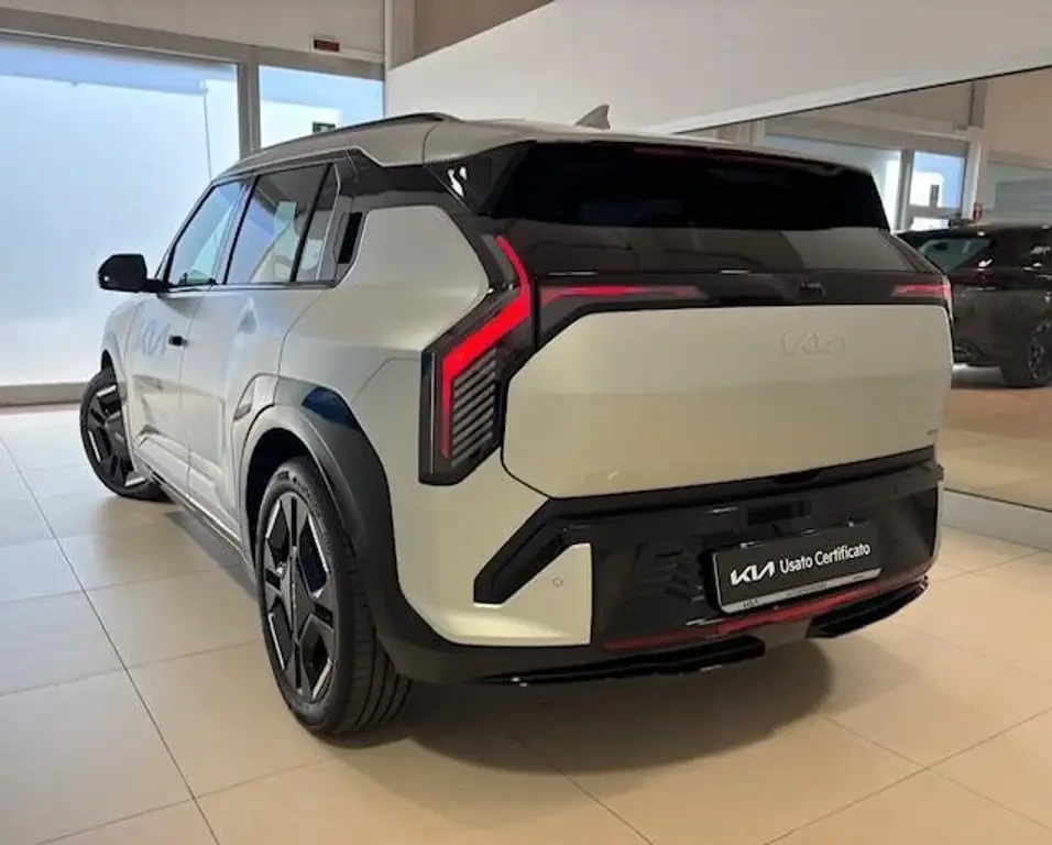 Veicolo elettrico