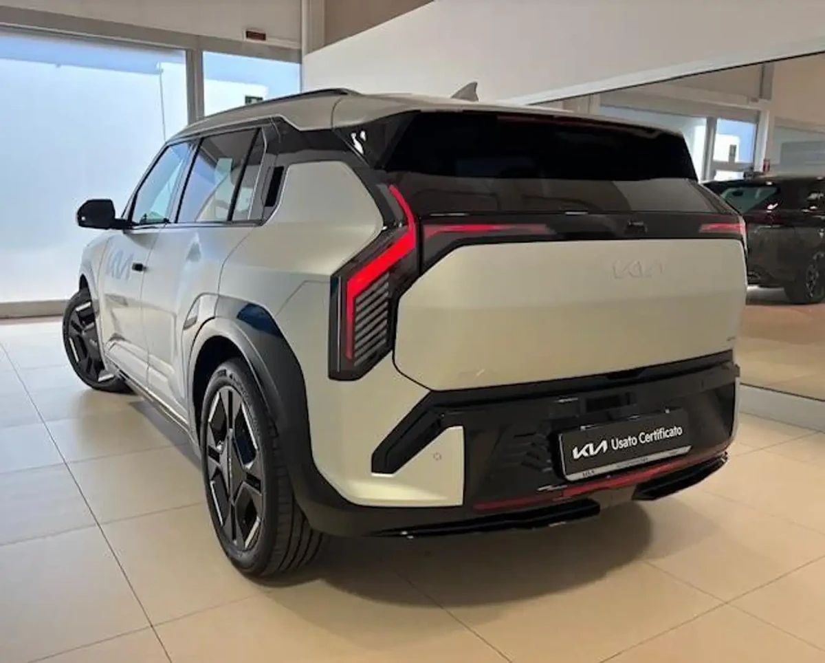 Veicolo elettrico