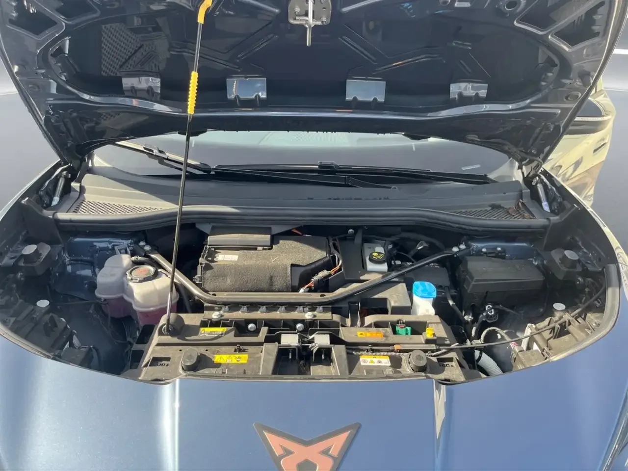 CUPRA Tavascan 77kWh VZ Adrenaline AWD 2025 elettrica usata 23.173 km - Foto 5