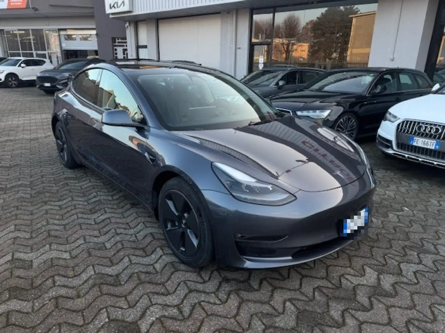 Tesla Model 3 2021 elettrica usata 34.000 km - Foto 10