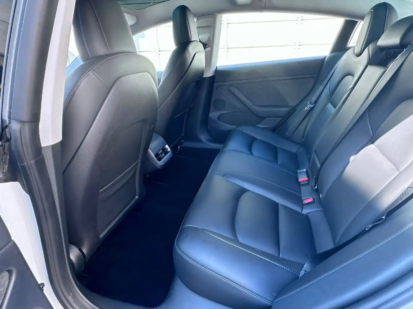 Tesla Model 3 2022 elettrica usata 68.000 km - Foto 10