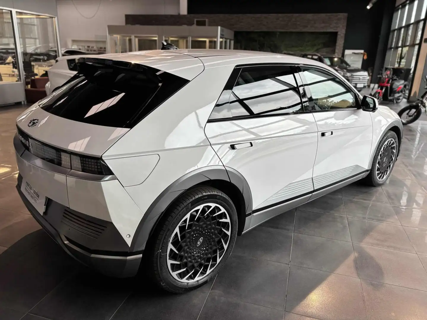 Hyundai IONIQ 5 2021 elettrica usata 46.700 km - Foto 11