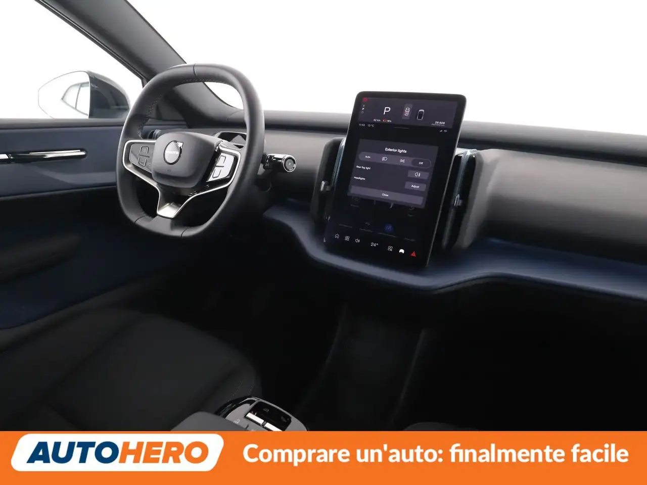 Volvo EX30 Single Motor Plus 2024 elettrica usata 28.608 km - Foto 5