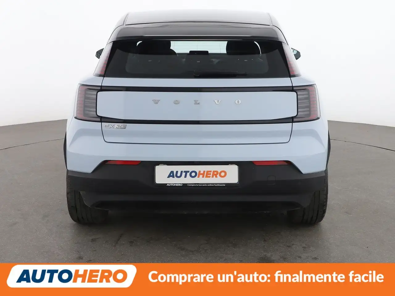 Volvo EX30 Single Motor Plus 2024 elettrica usata 28.608 km - Foto 9