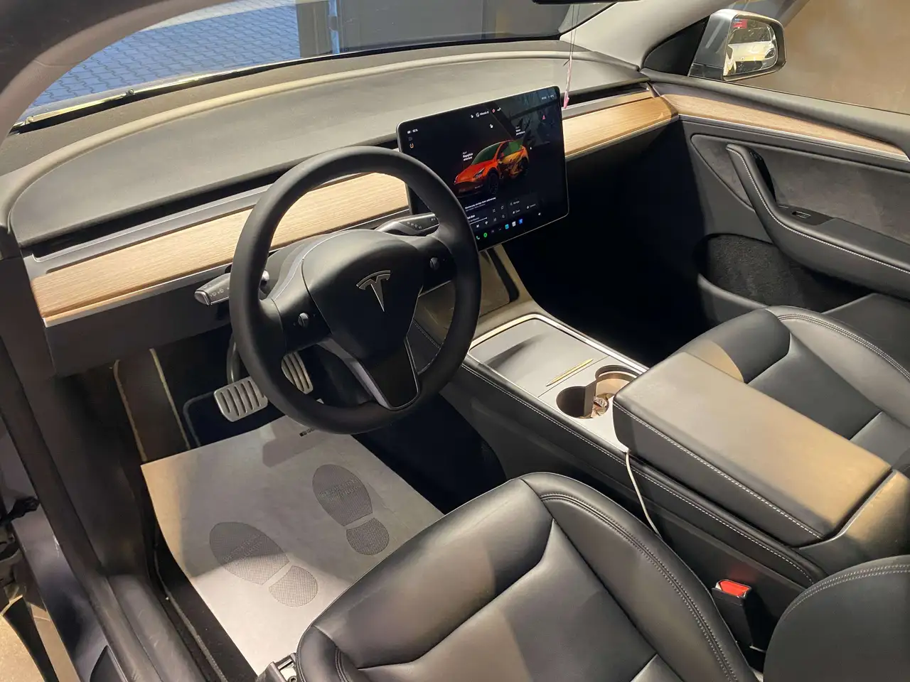 Tesla Model Y Performance Dual Motor AWD 2024 elettrica usata 80.000 km - Foto 10