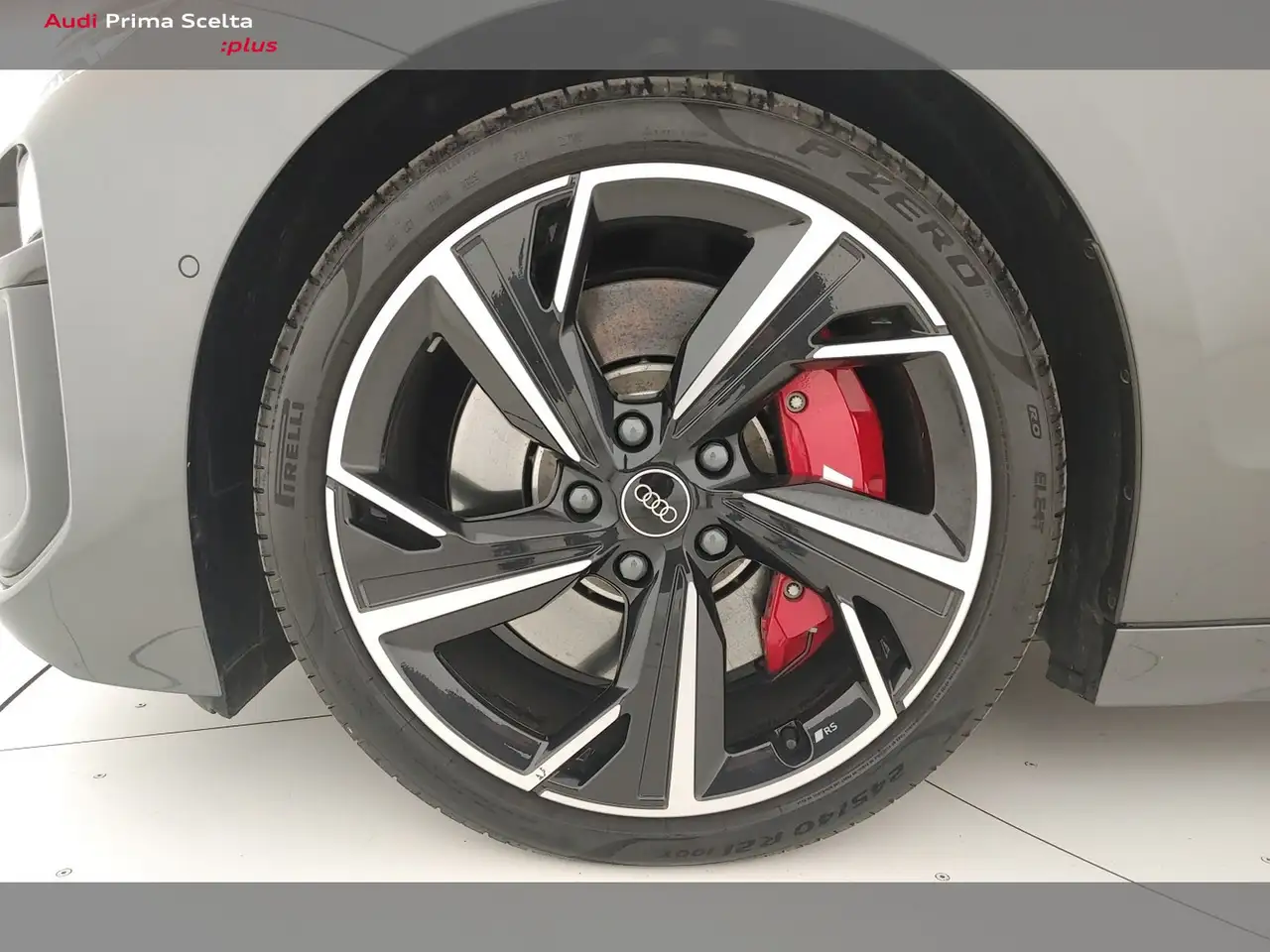 Audi S6 e-tron Avant Sport Attitude quattro 2025 elettrica usata 27.105 km - Foto 2