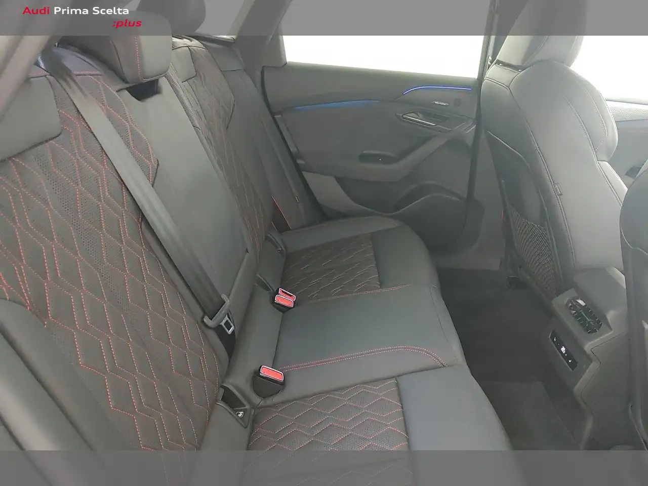 Audi S6 e-tron Avant Sport Attitude quattro 2025 elettrica usata 27.105 km - Foto 14