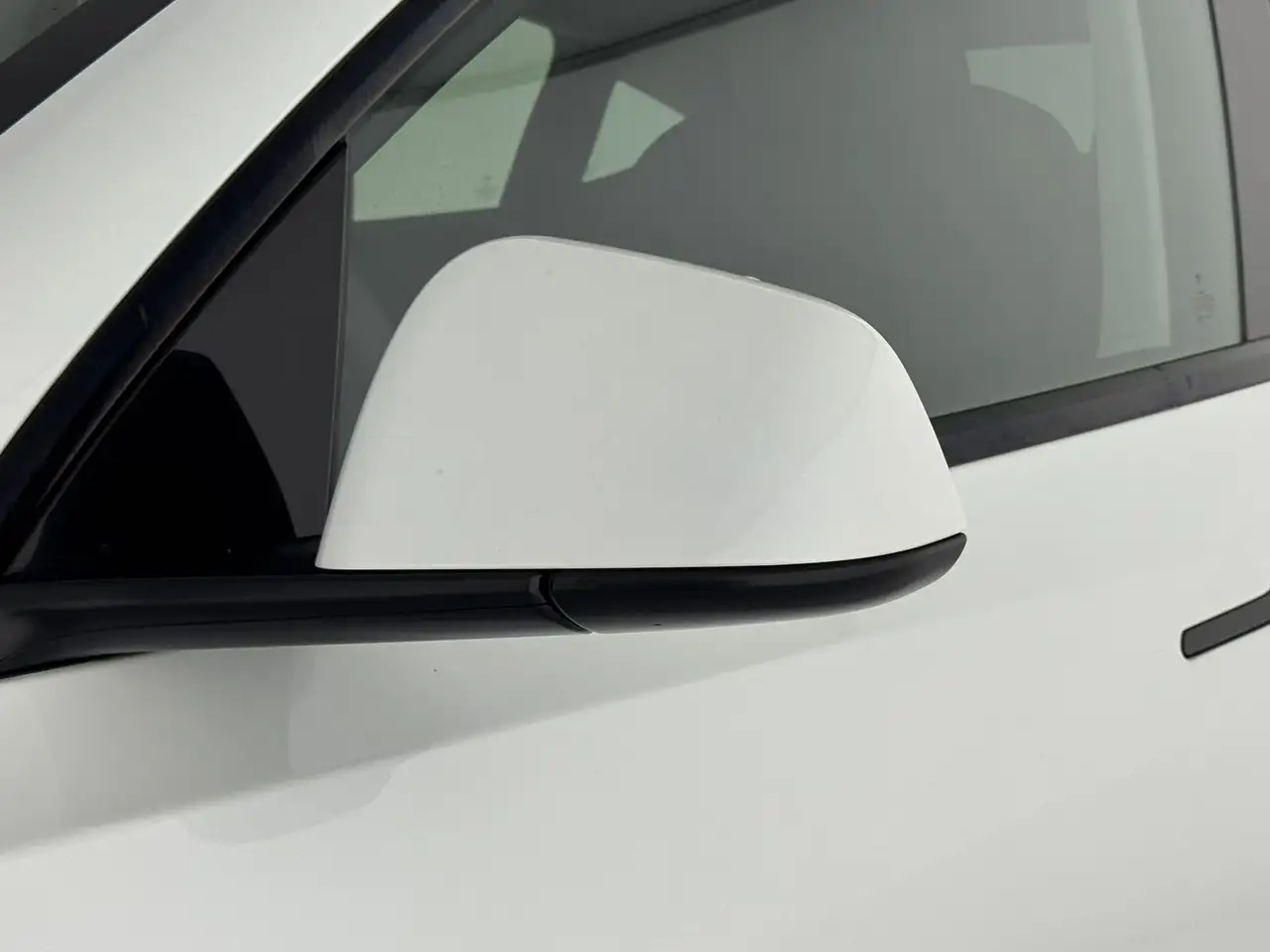 Tesla Model Y AWD Performance 2023 elettrica usata 33.319 km - Foto 4