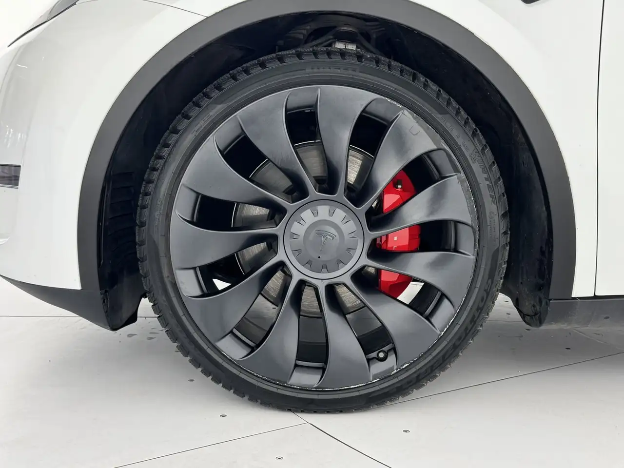 Tesla Model Y AWD Performance 2023 elettrica usata 33.319 km - Foto 11