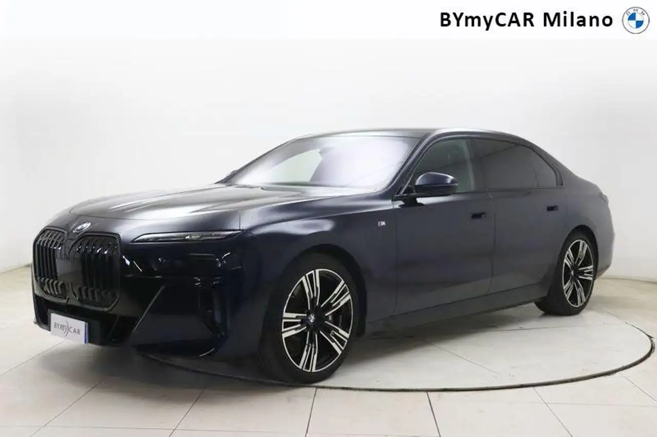 BMW i7 xDrive60 M Sport 2024