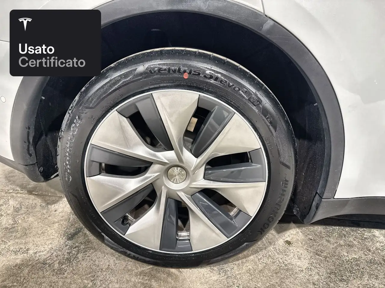 Tesla Model Y Long Range AWD 2021 elettrica usata 50.972 km - Foto 2