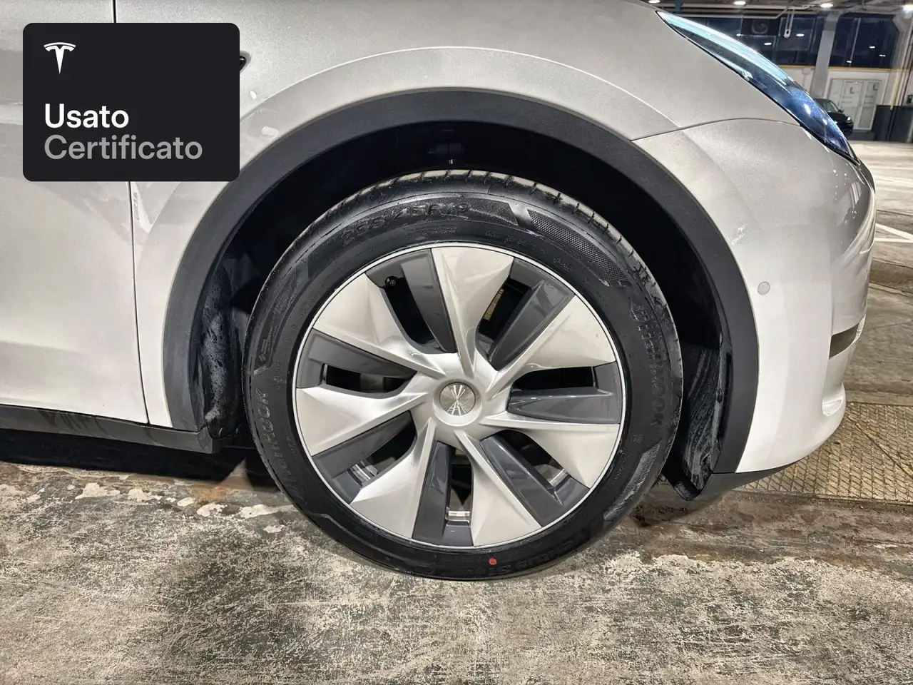 Tesla Model Y Long Range AWD 2021 elettrica usata 50.972 km - Foto 3