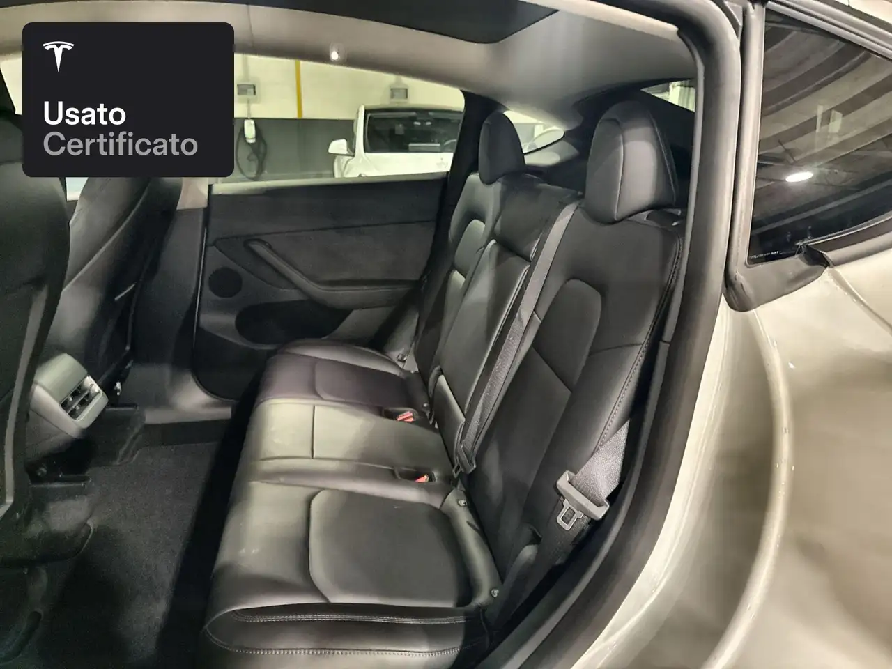 Tesla Model Y Long Range AWD 2021 elettrica usata 50.972 km - Foto 6