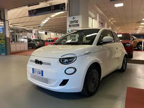 Fiat 500e Berlina 42 kWh Entry Pack Tech 2021 elettrica usata 40.839 km - Foto 5