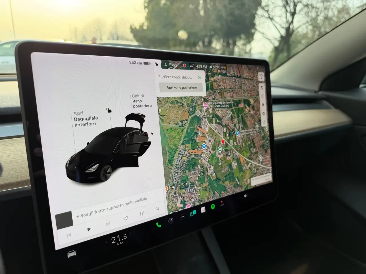 Tesla Model 3 2021 elettrica usata 53.000 km - Foto 12