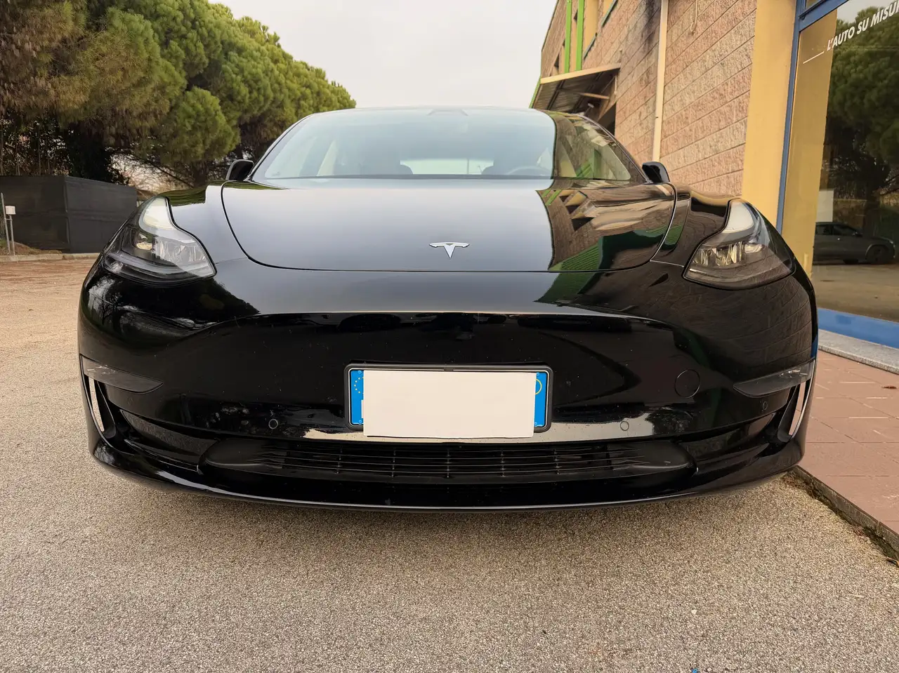 Tesla Model 3 2021 elettrica usata 53.000 km - Foto 2
