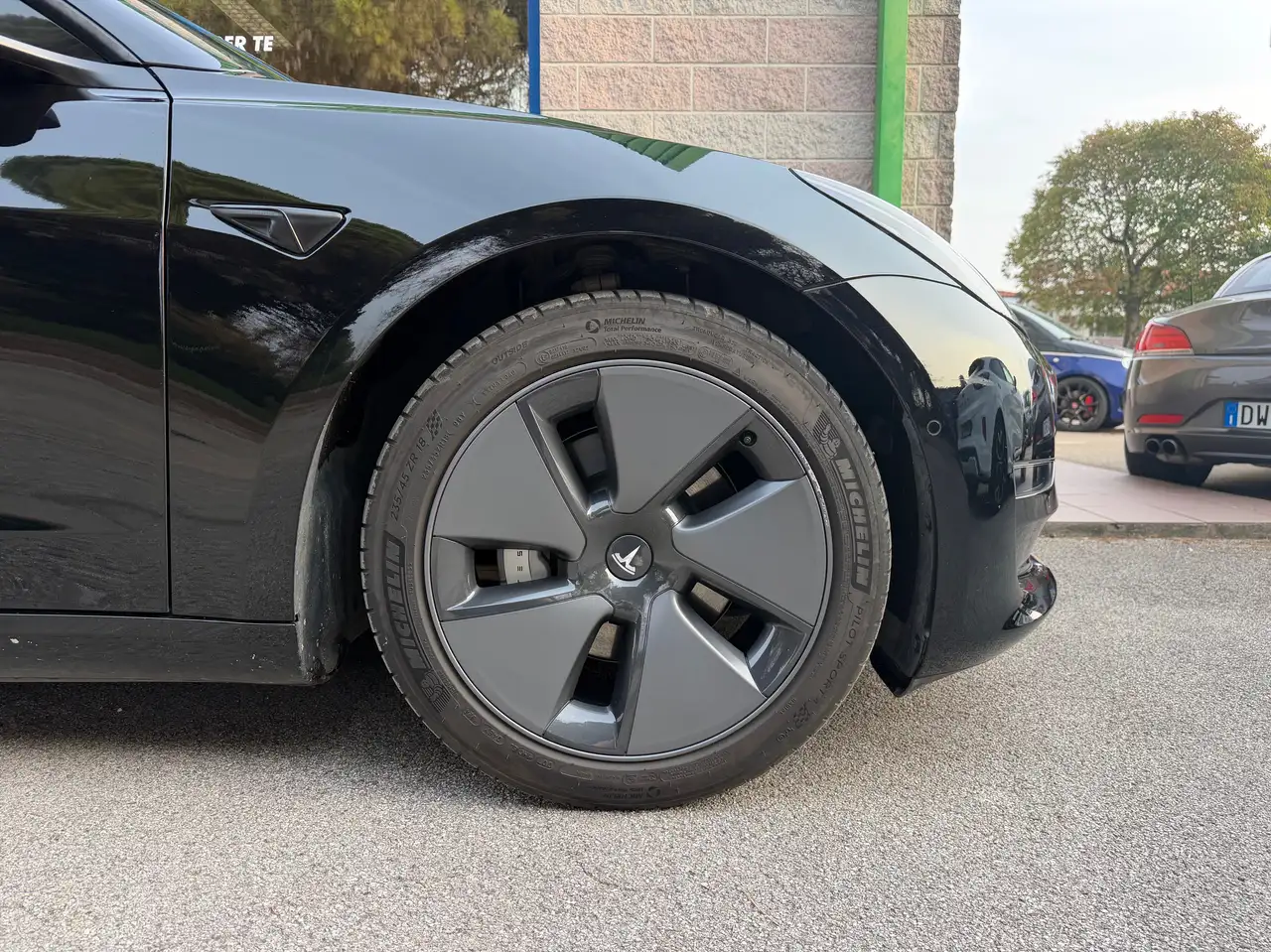 Tesla Model 3 2021 elettrica usata 53.000 km - Foto 4