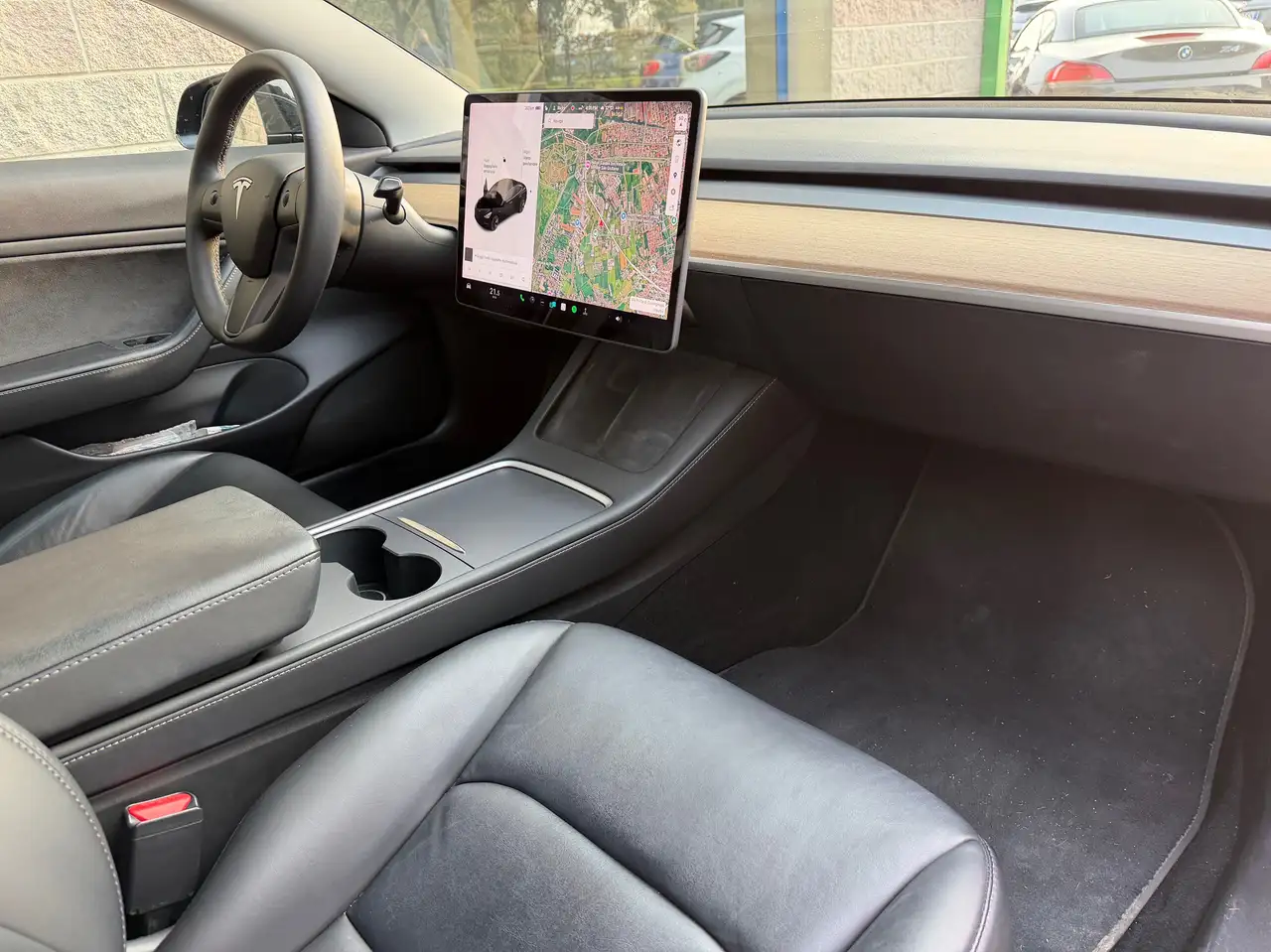 Tesla Model 3 2021 elettrica usata 53.000 km - Foto 7