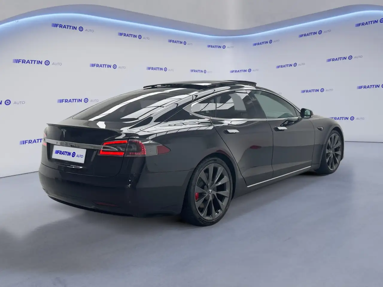 Tesla Model S 2018 elettrica usata 168.804 km - Foto 4
