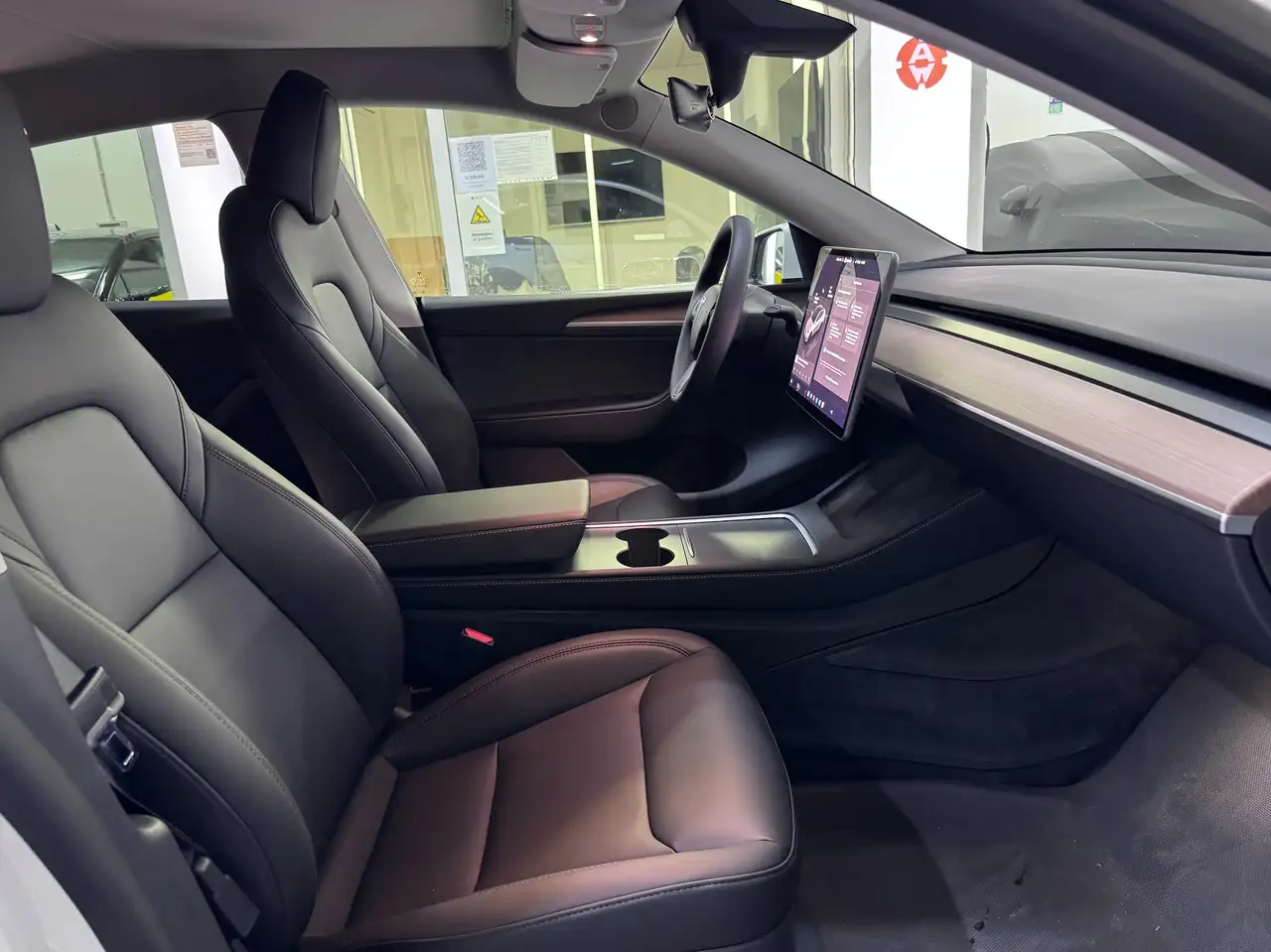 Tesla Model Y Performance Dual Motor AWD 2022 elettrica usata 32.300 km - Foto 10