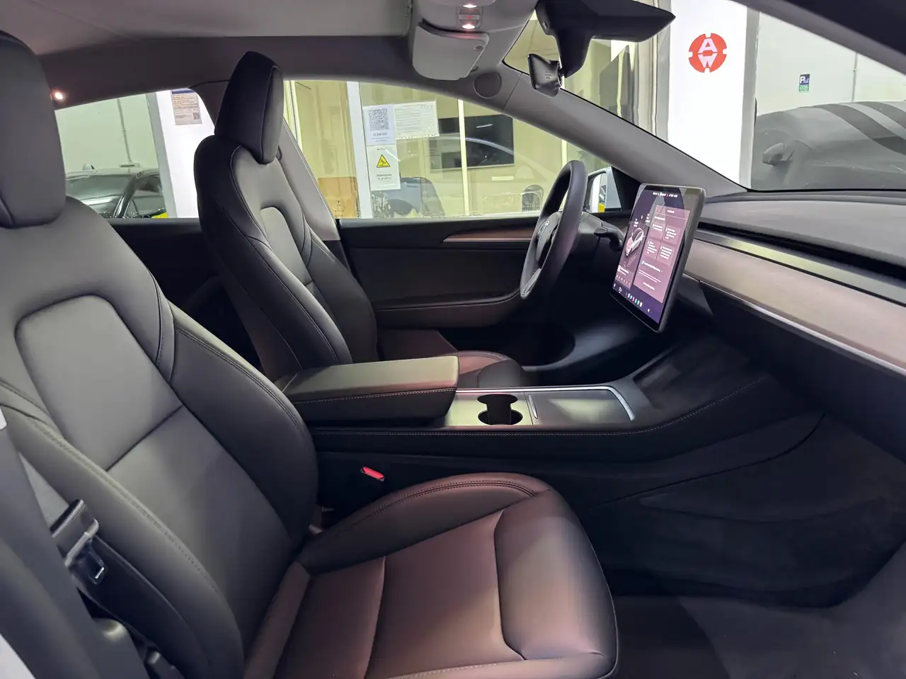 Tesla Model Y Performance Dual Motor AWD 2022 elettrica usata 32.300 km - Foto 4