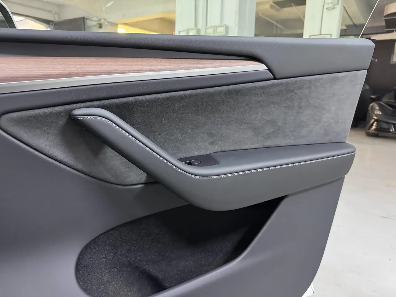 Tesla Model Y Performance Dual Motor AWD 2022 elettrica usata 32.300 km - Foto 6