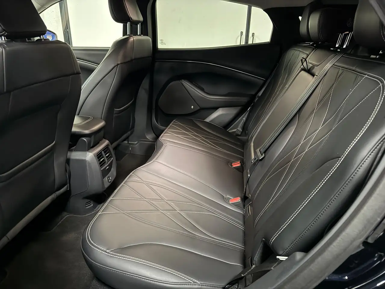 Ford Mustang Mach-E Standard Range RWD 269CV 2021 elettrica usata 75.000 km - Foto 11