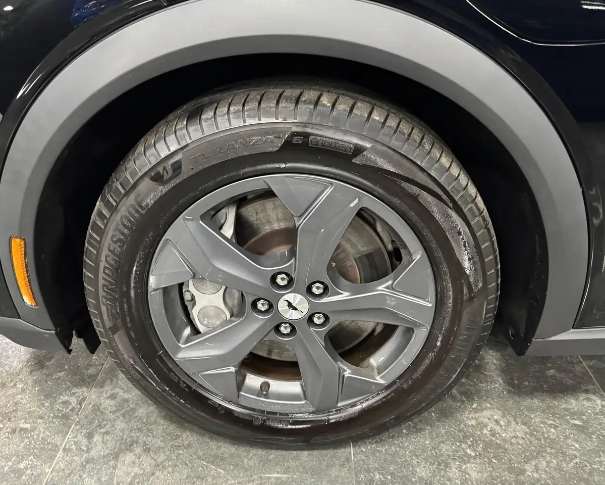 Ford Mustang Mach-E Standard Range RWD 269CV 2021 elettrica usata 75.000 km - Foto 8