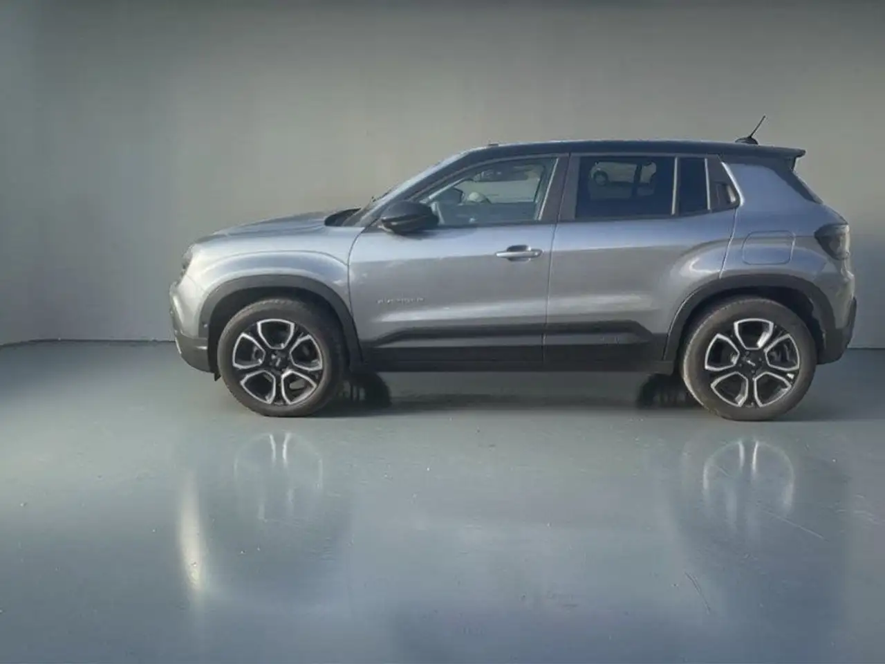 Jeep Avenger BEV 156CV Summit 2025 elettrica usata 13.200 km - Foto 5