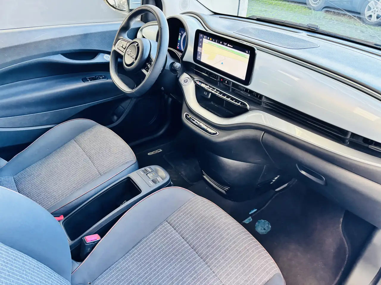 Fiat 500e 42 kWh La Prima 2020 elettrica usata 16.000 km - Foto 9