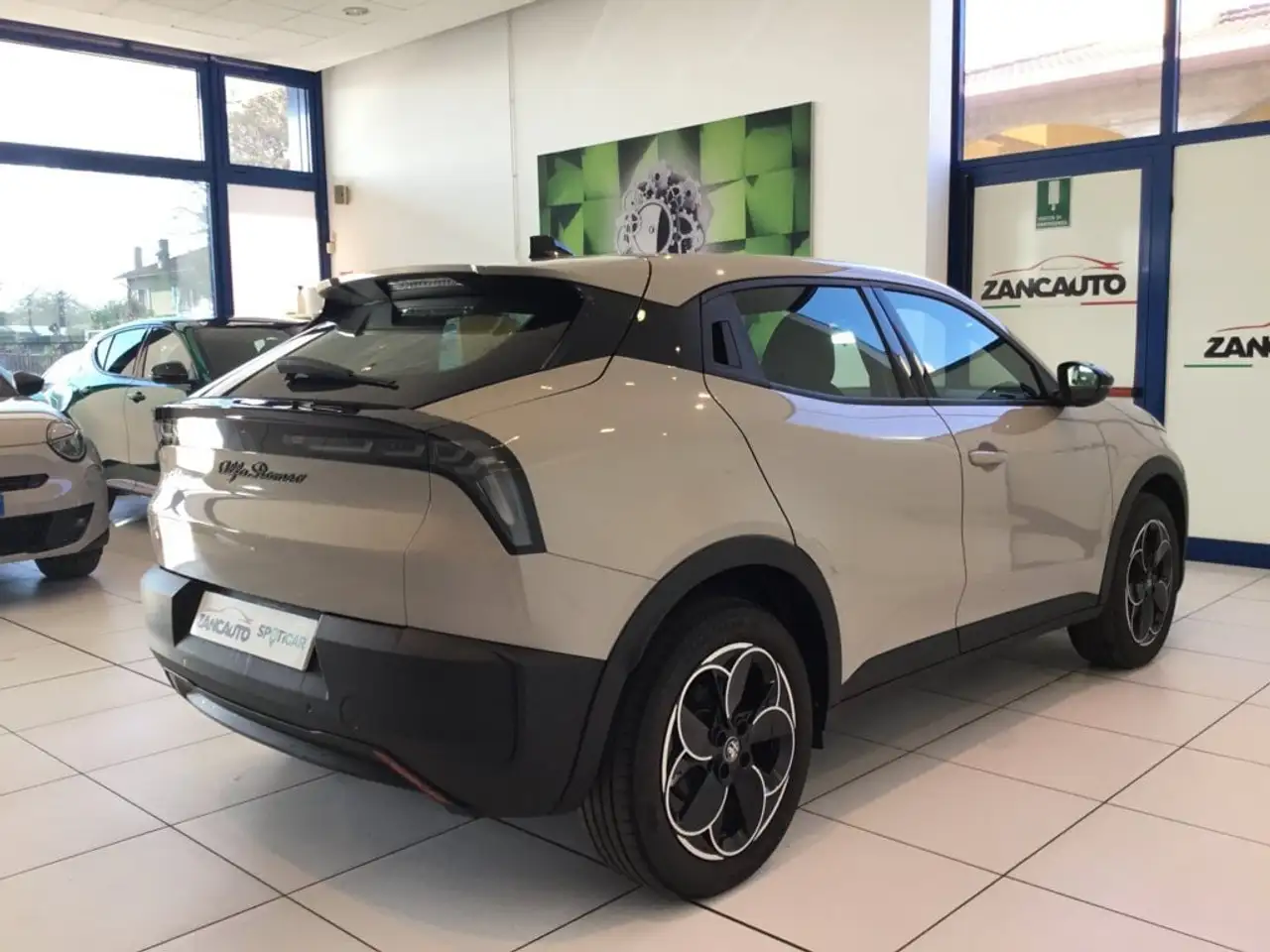 Alfa Romeo Junior BEV 156CV Elettrica 2025 elettrica usata 14.657 km - Foto 8