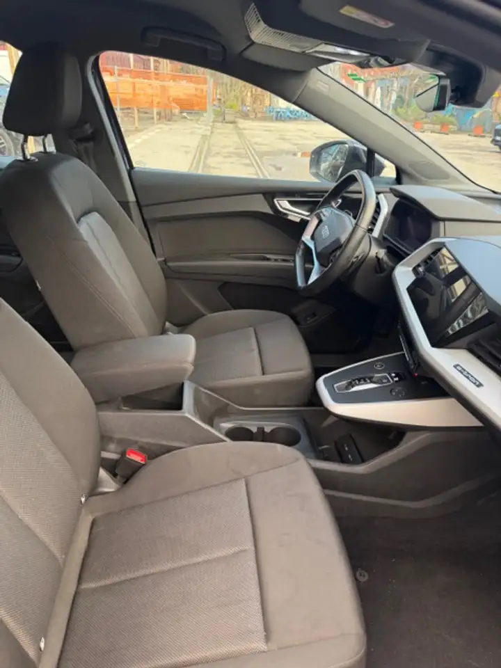 Audi Q4 e-tron 35 2022 elettrica usata 45.800 km - Foto 12