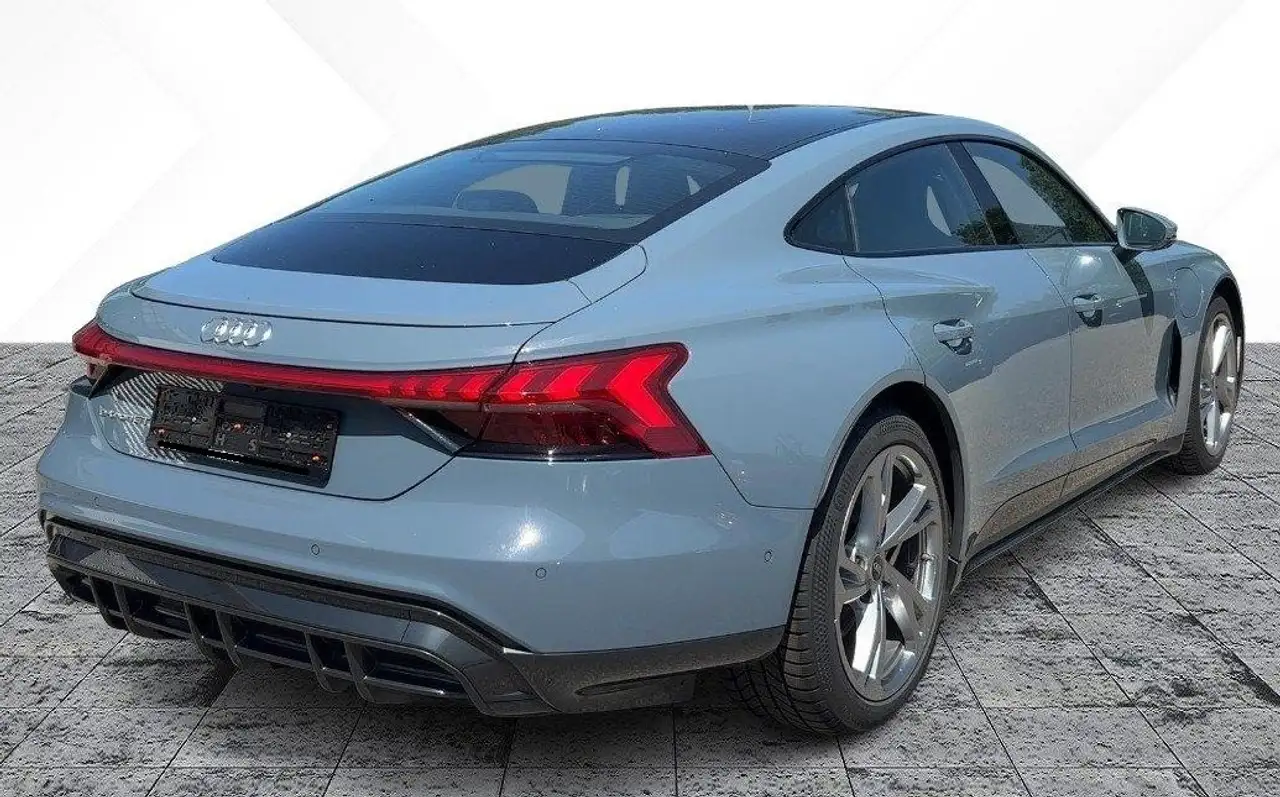 Audi e-tron GT quattro Matrix Head-up Display 2021 elettrica usata 56.000 km - Foto 3