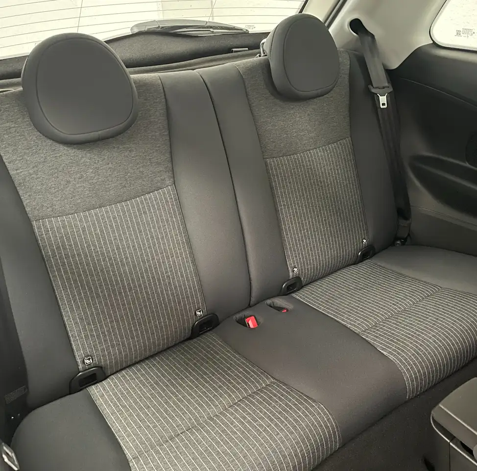 Fiat 500e 42 kWh Icon+ 2021 elettrica usata 55.697 km - Foto 11