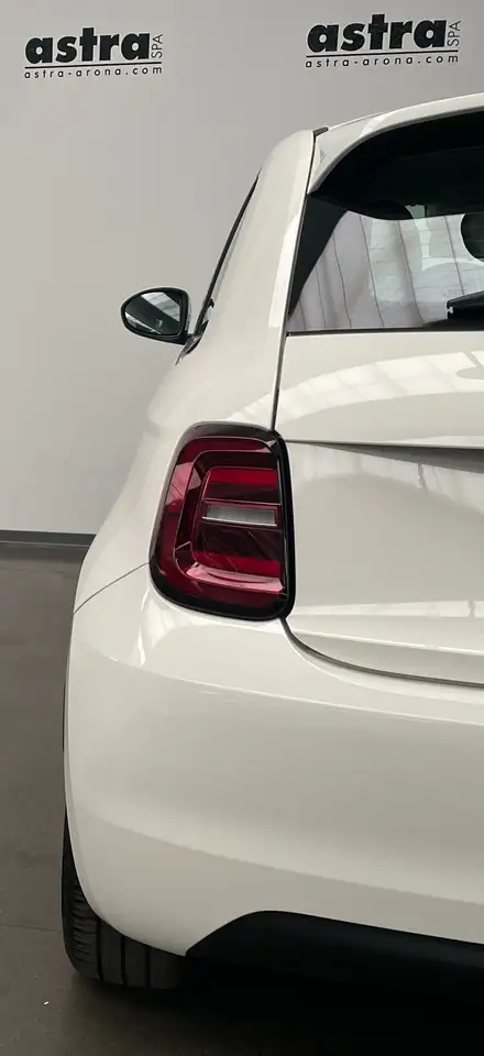 Fiat 500e 42 kWh Icon+ 2021 elettrica usata 55.697 km - Foto 14