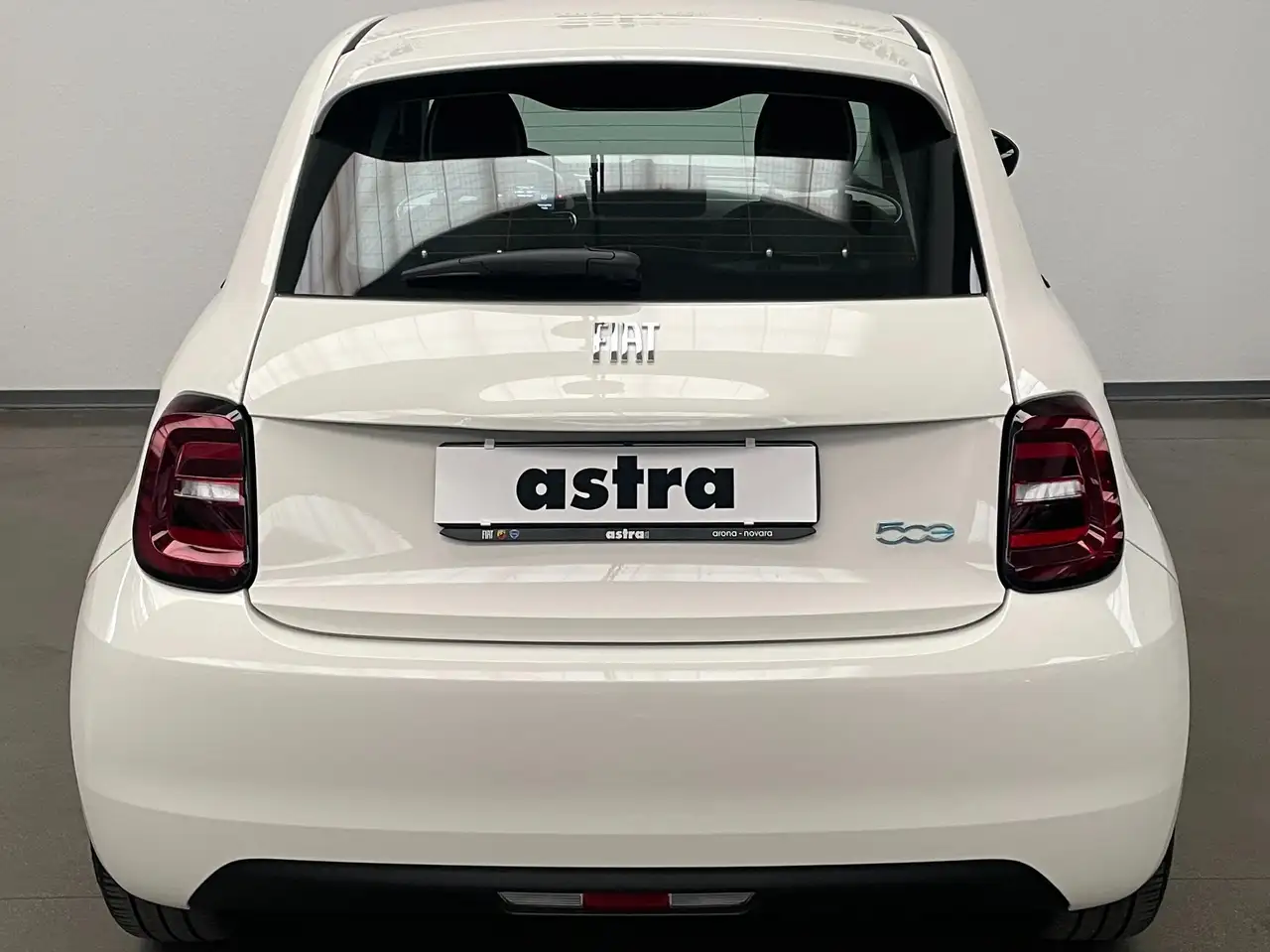 Fiat 500e 42 kWh Icon+ 2021 elettrica usata 55.697 km - Foto 3