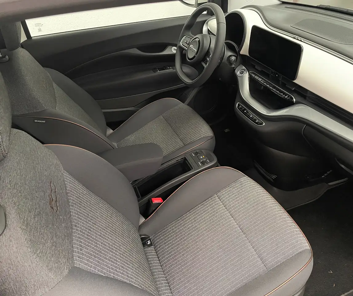 Fiat 500e 42 kWh Icon+ 2021 elettrica usata 55.697 km - Foto 9