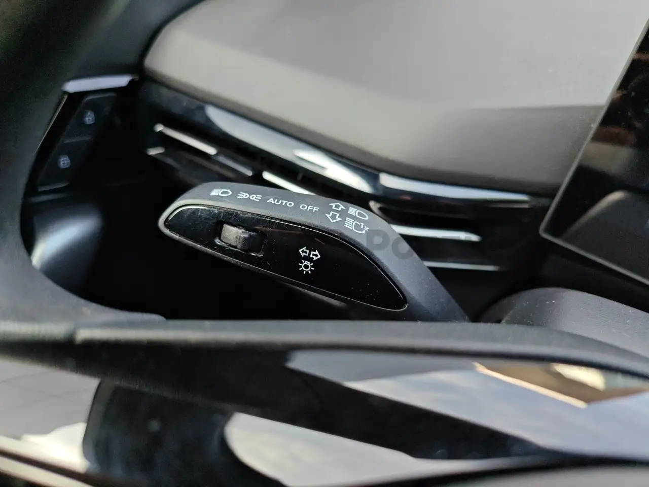 MG MG4 51 kWh STD 2023 elettrica usata 61.022 km - Foto 15