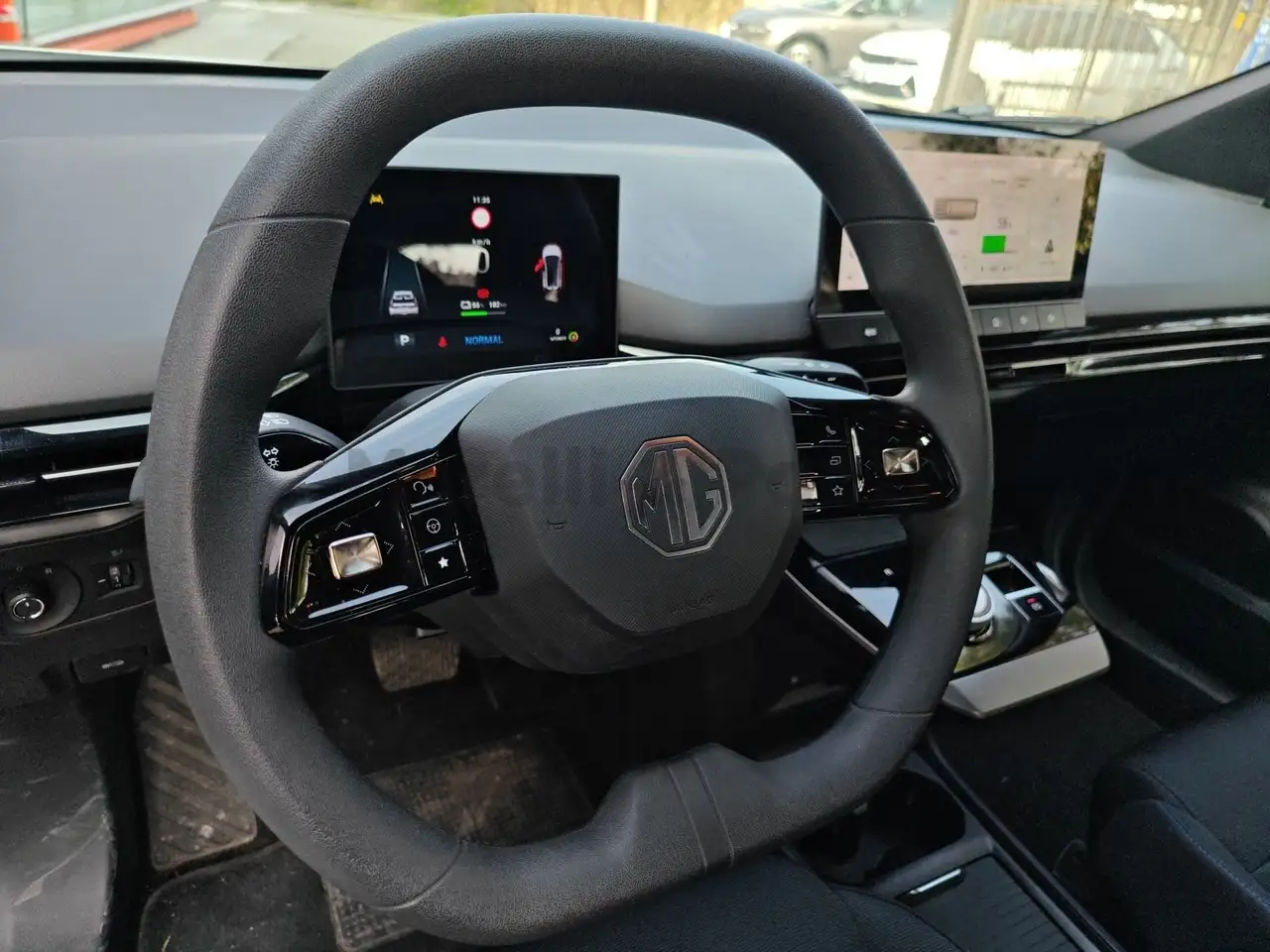 MG MG4 51 kWh STD 2023 elettrica usata 61.022 km - Foto 19