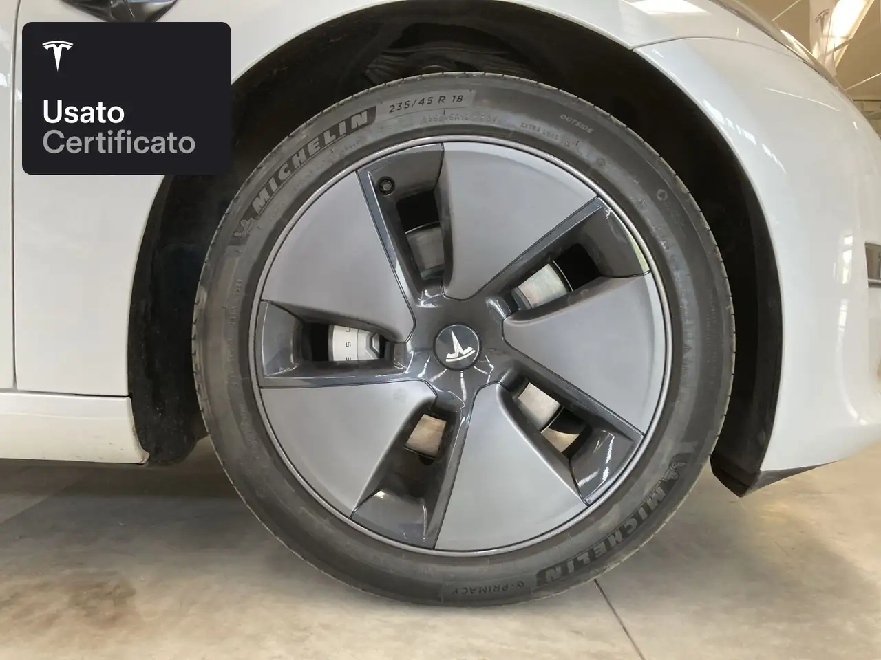 Tesla Model 3 Rear-Wheel Drive 2023 elettrica usata 42.254 km - Foto 11
