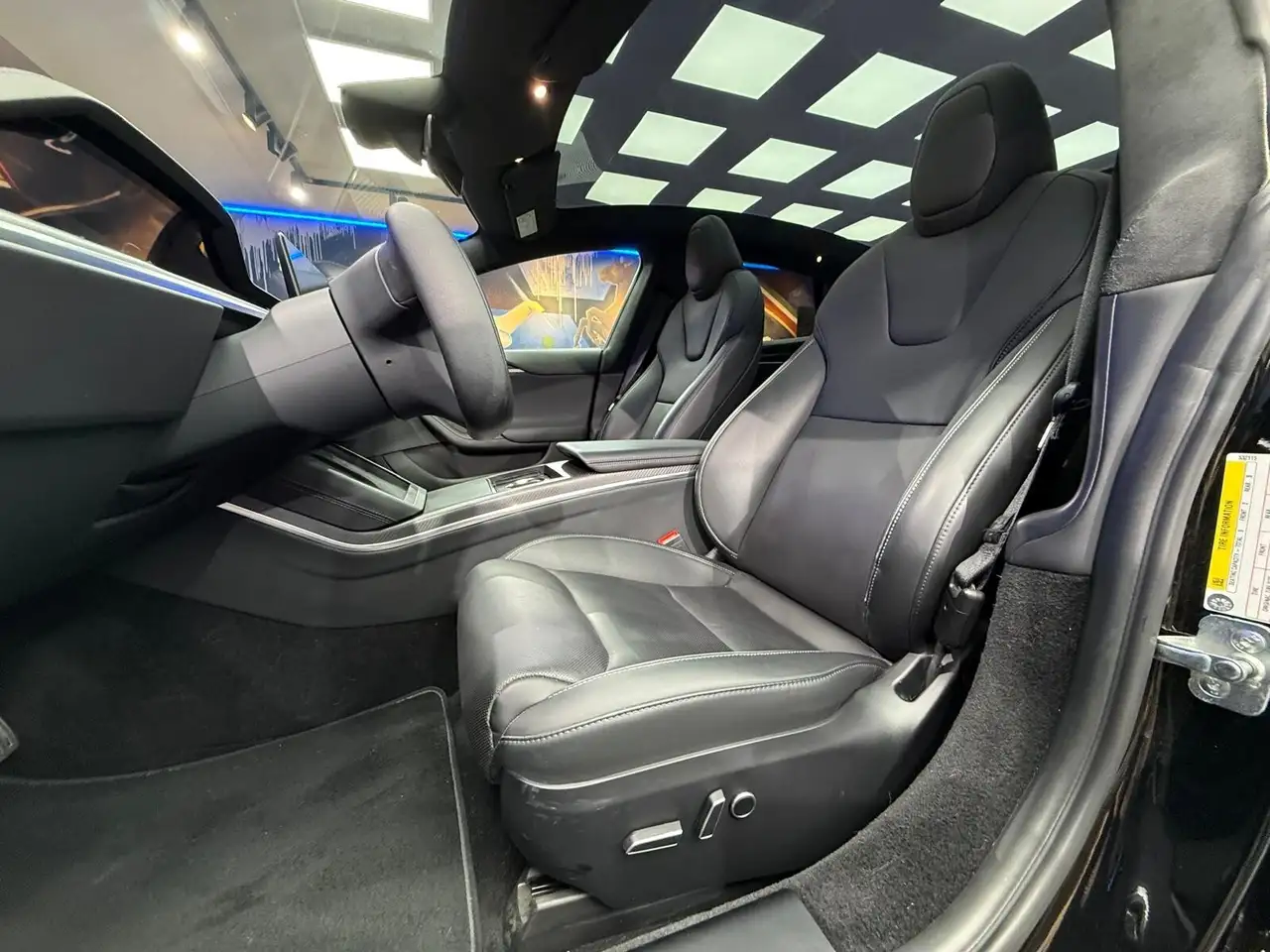 Tesla Model S Plaid 2024 elettrica usata 31.202 km - Foto 9