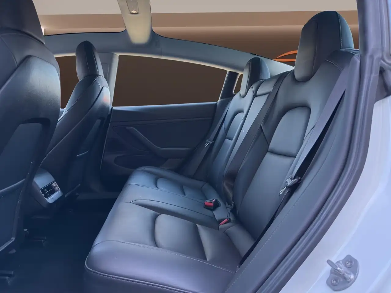 Tesla Model 3 Rear-Wheel Drive 2020 elettrica usata 67.000 km - Foto 12