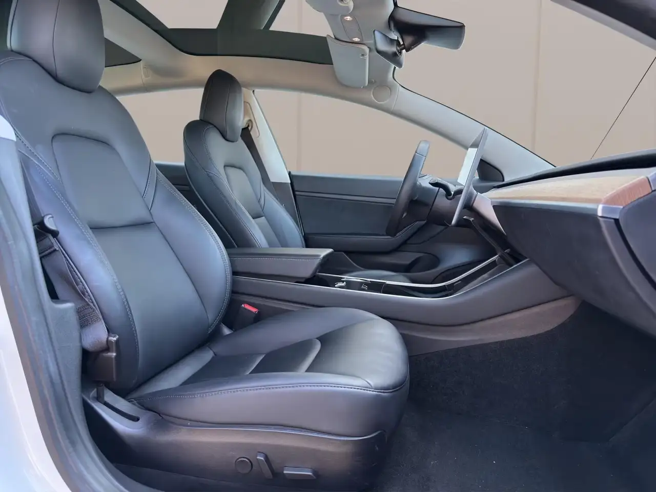 Tesla Model 3 Rear-Wheel Drive 2020 elettrica usata 67.000 km - Foto 13