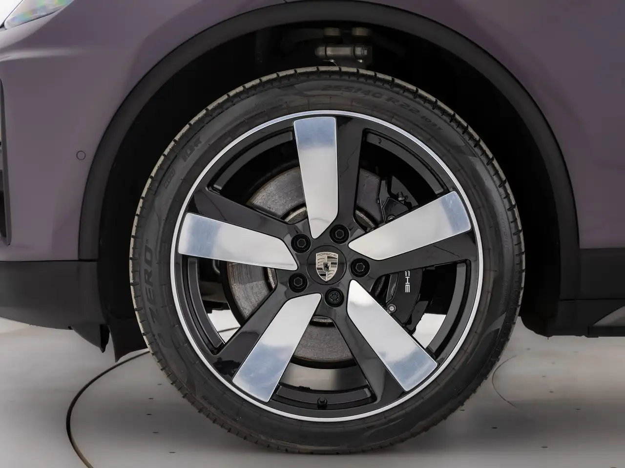 Porsche Macan Turbo Electric 2024 elettrica usata 25.665 km - Foto 5