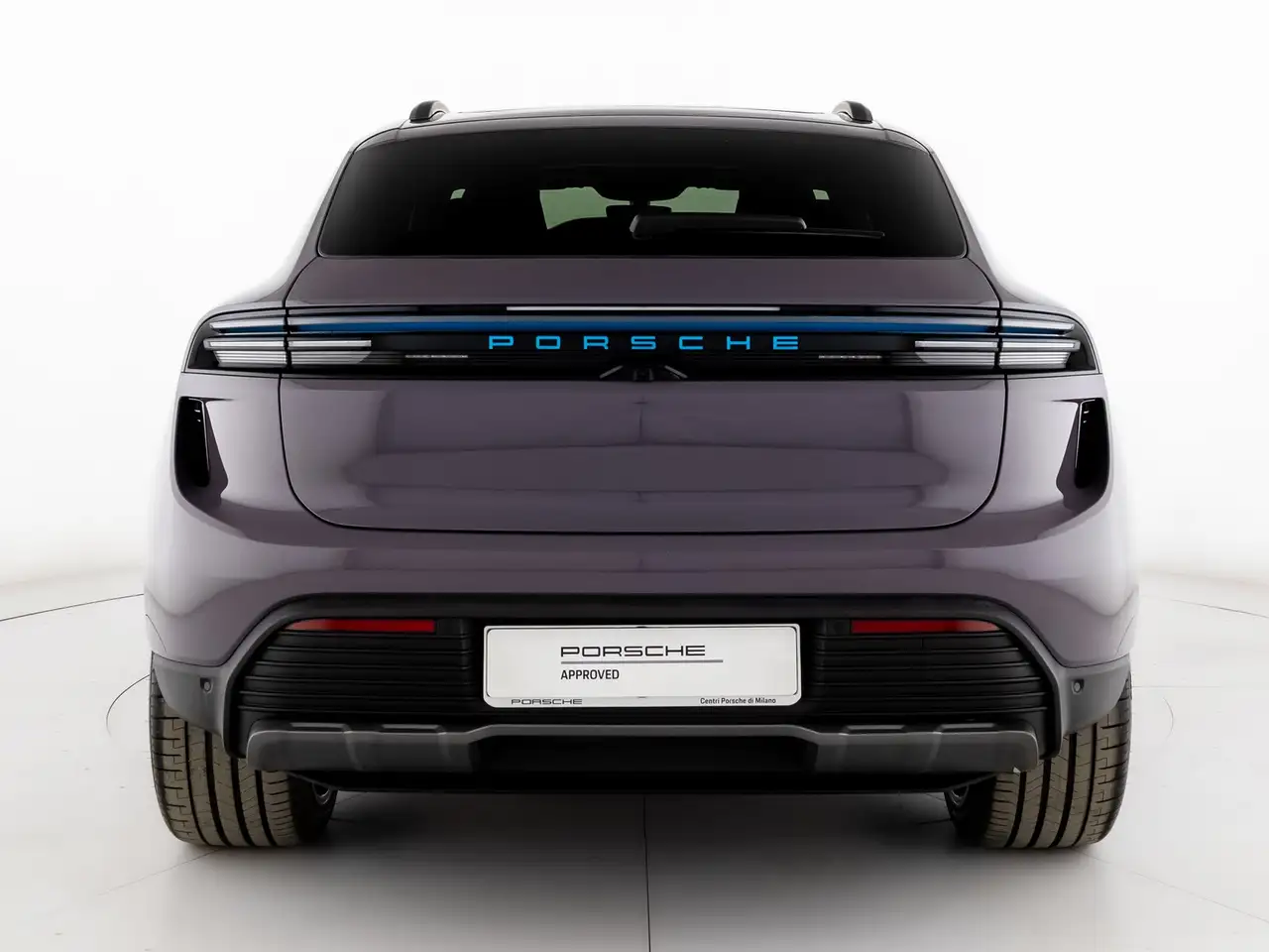 Porsche Macan Turbo Electric 2024 elettrica usata 25.665 km - Foto 7