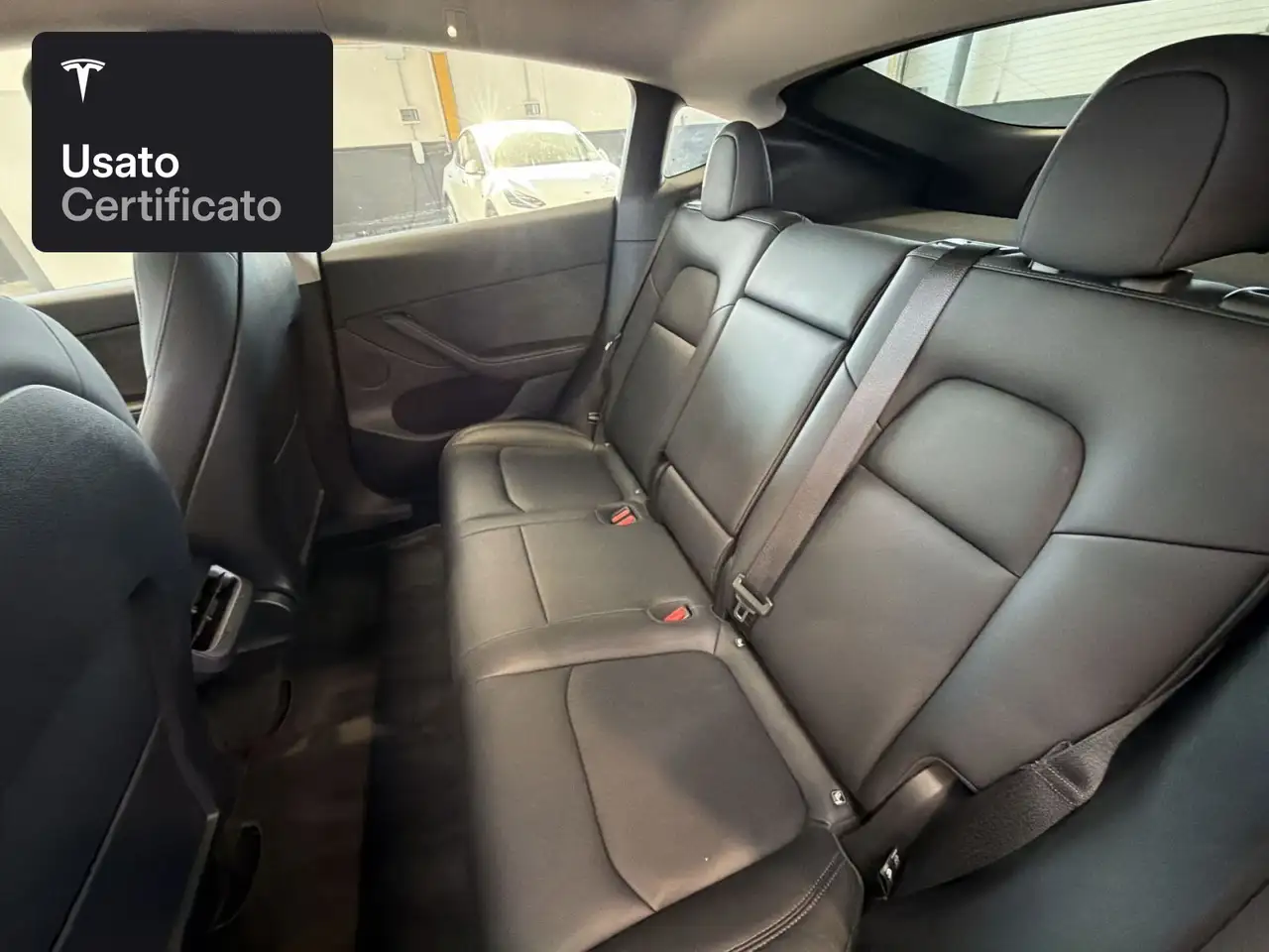 Tesla Model Y Rear-Wheel Drive 2023 elettrica usata 29.395 km - Foto 14