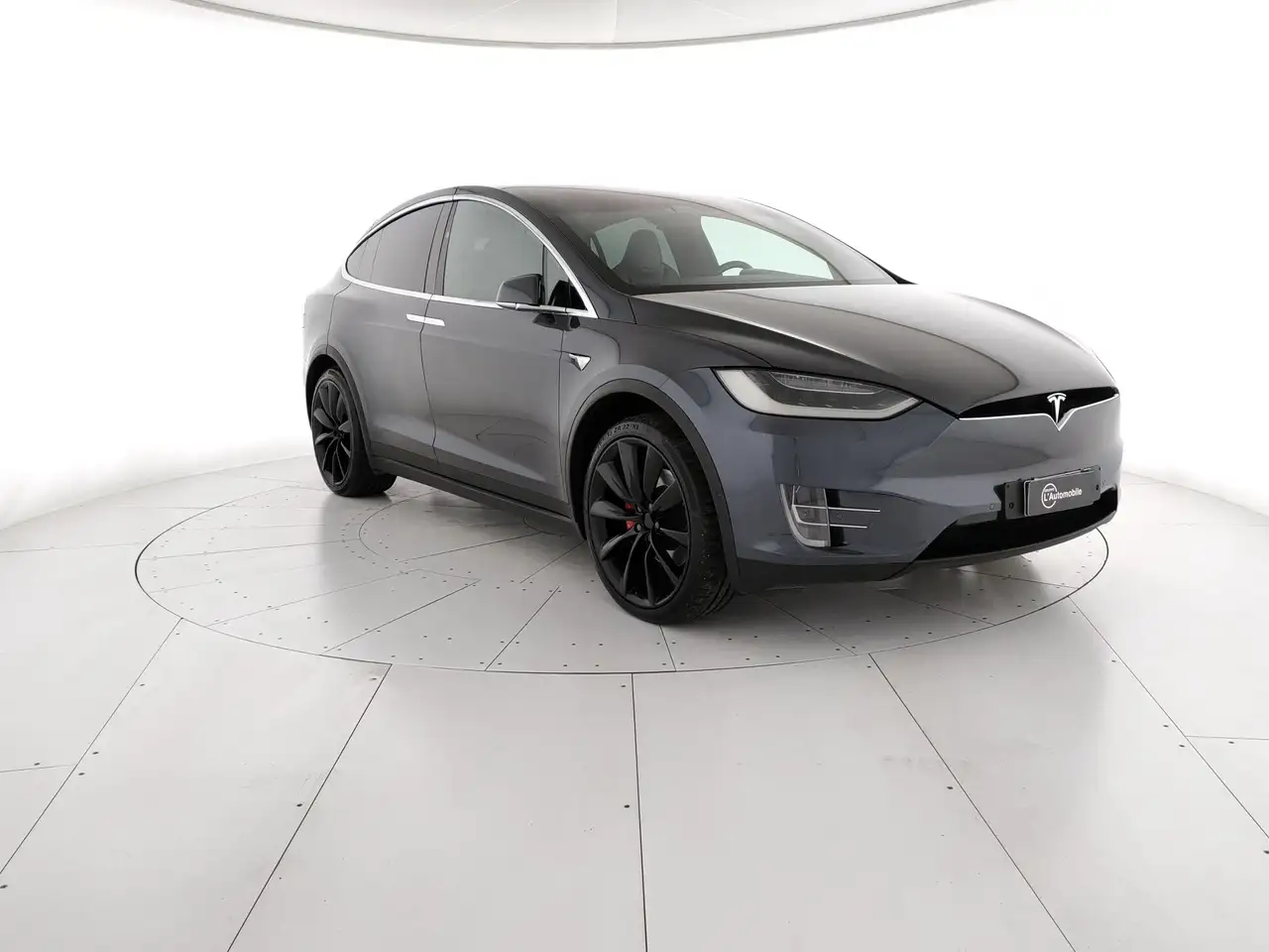 Tesla Model X P90D 2017 elettrica usata 28.418 km - Foto 1